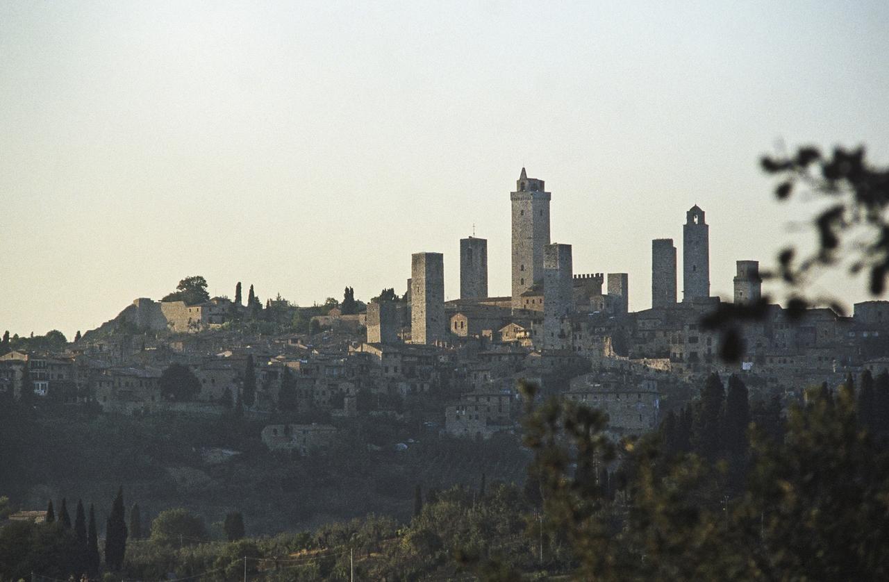 Camera La Loggia Castel San Gimignano Exterior foto